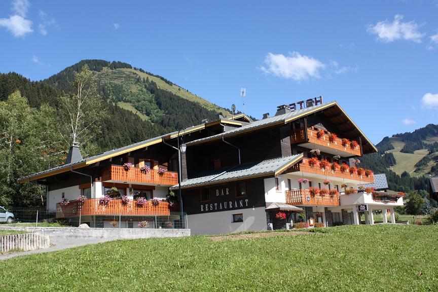 hotel chatel | hotel bienvenu nocturne